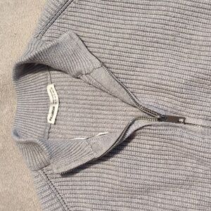 Pull&Bear Women's Zip-Up Sweater in Light Gray